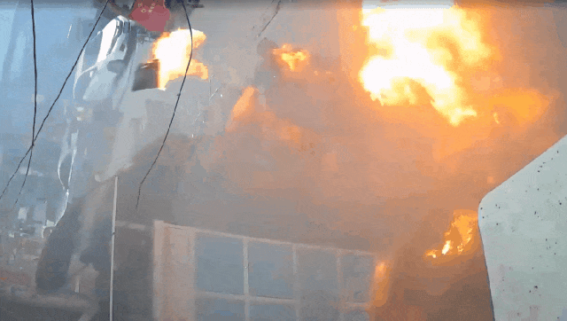 640 (1).gif